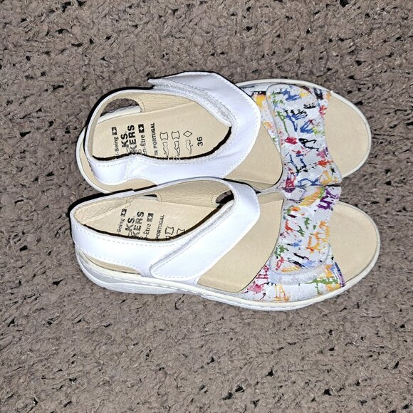 VOLKS WALKERS-White Leather-Dbl Hook/Loop Strap-Paint Spatter-Sz 36/6-NWOB - Picture 6 of 7